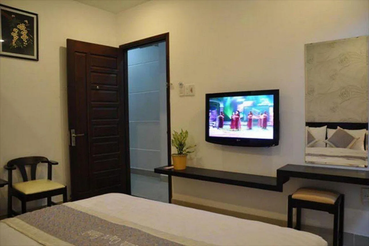 Manh Cuong Hotel Da Nang 2*,  Vietnam